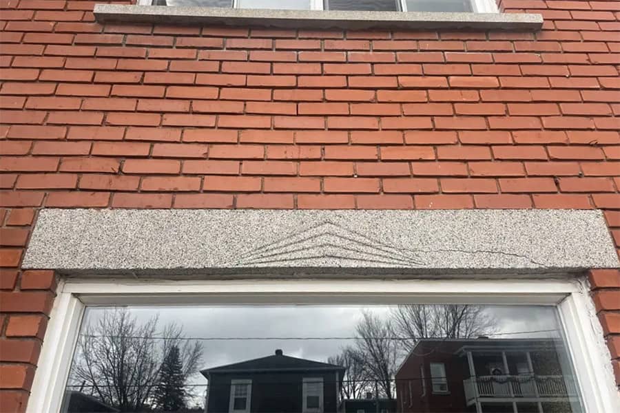 Linteau Sherbrooke